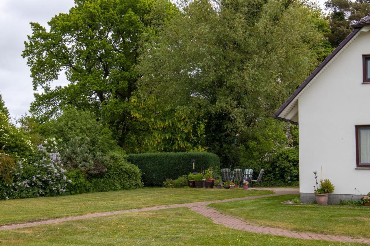 Urlaubs-Appartement Am Dorfrand วีค ภายนอก รูปภาพ