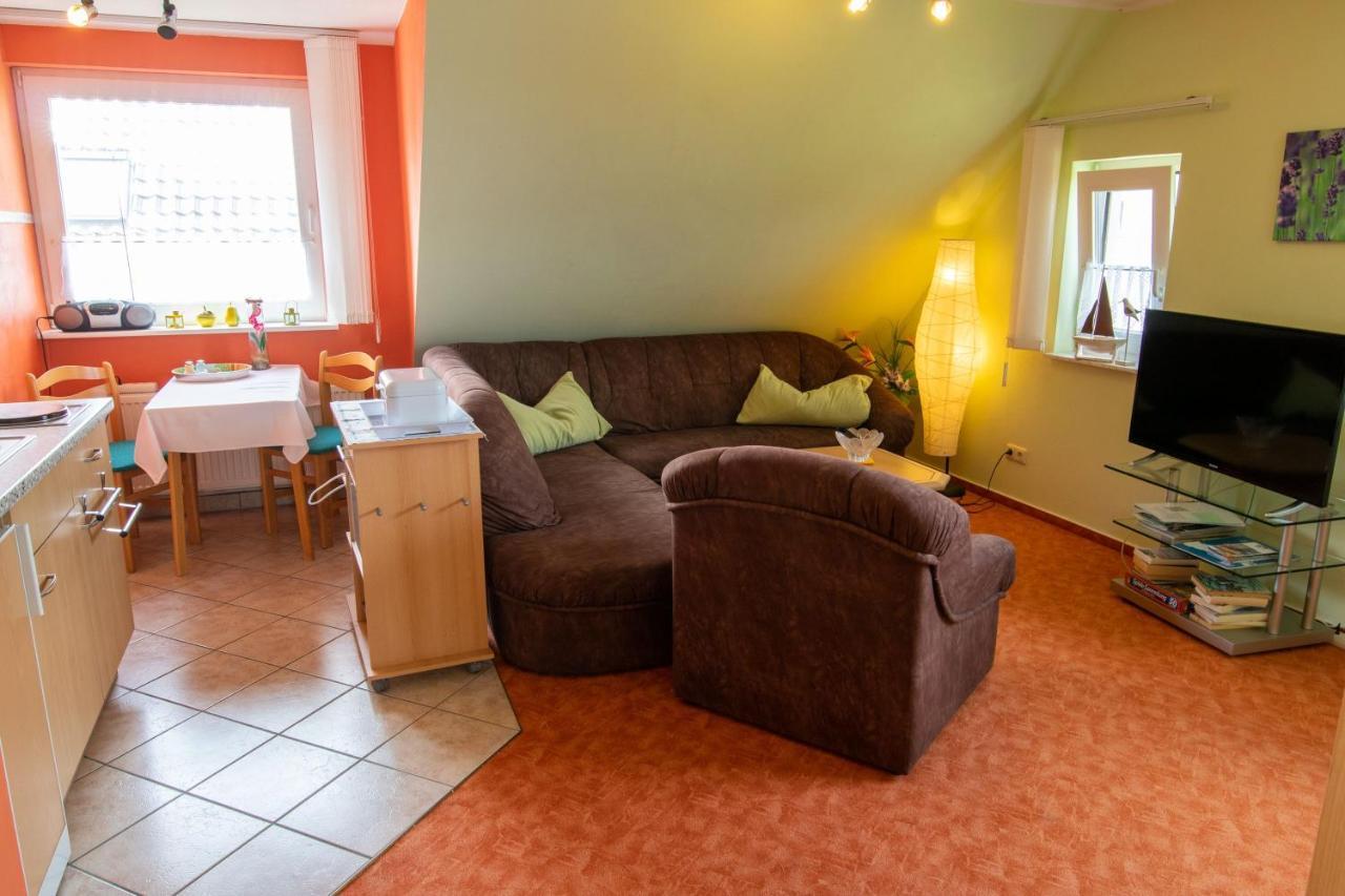 Urlaubs-Appartement Am Dorfrand วีค ภายนอก รูปภาพ
