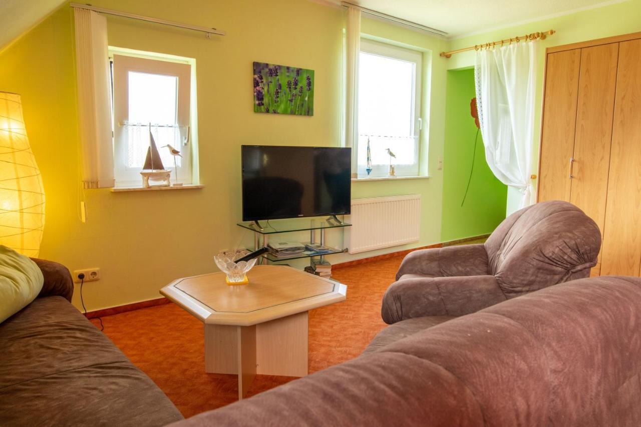 Urlaubs-Appartement Am Dorfrand วีค ภายนอก รูปภาพ